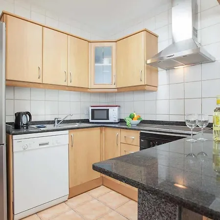 فيلة Playa Blanca Sleeps 8 Air Con Wifi